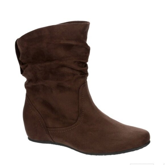 Xappeal Carney Brown Slouchy Wedge Ankle Boots Women’s Size 9 - Picture 1 of 9